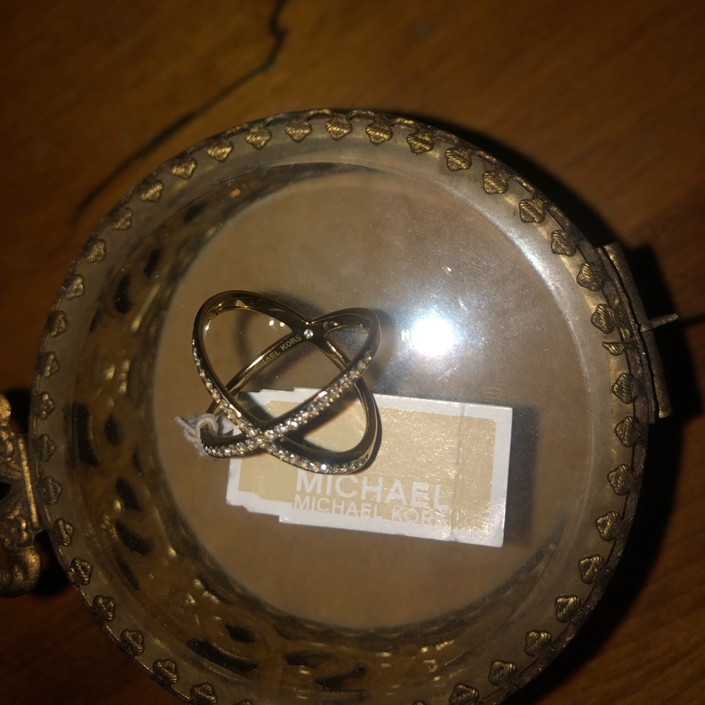 Michael Kors gold ring